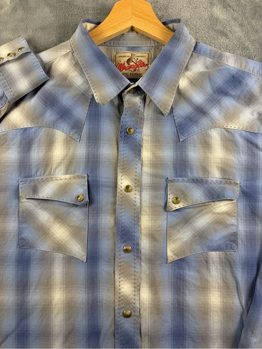 Wrangler Light Blue and White Vintage Shadow Plaid Western Button-Down Shirt XL